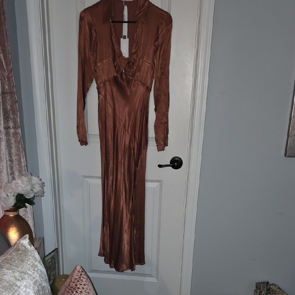 Astr Elegant Brown/burnt Orange Mauve Satin Dress With Front Slit